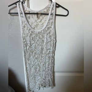 BKE tank top size medium